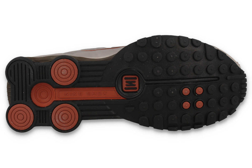 Shox R4