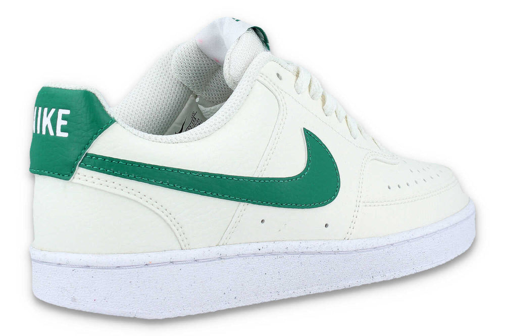 W Court Vision Low