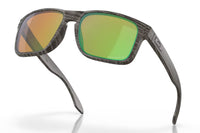 Holbrook™ - Woodgrain Collection
