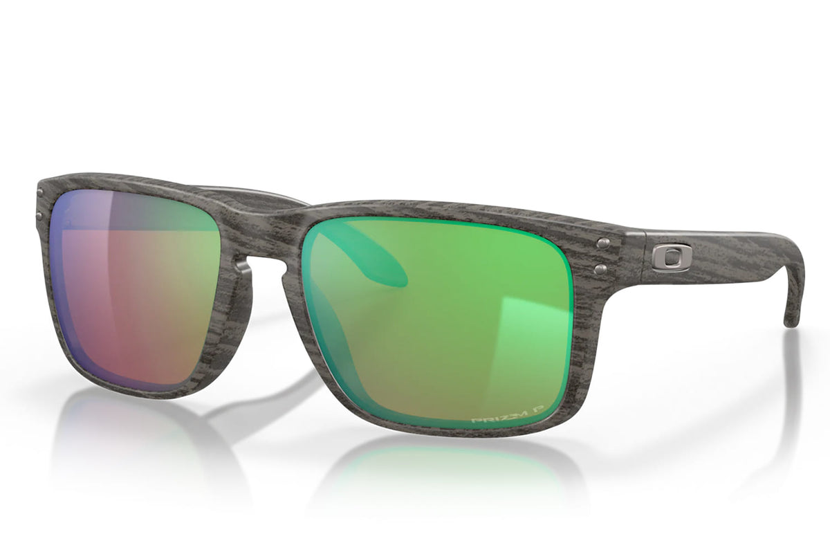 Holbrook™ - Woodgrain Collection