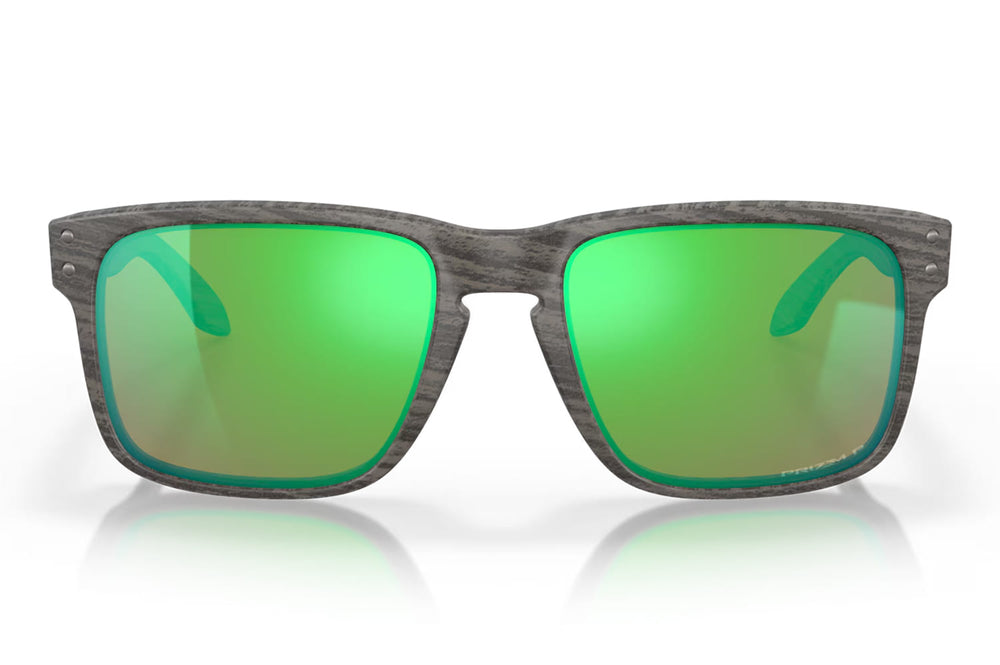 Holbrook™ - Woodgrain Collection